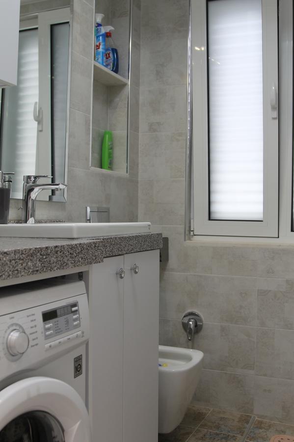 Absolute Blloku Apartment Tirana Extérieur photo