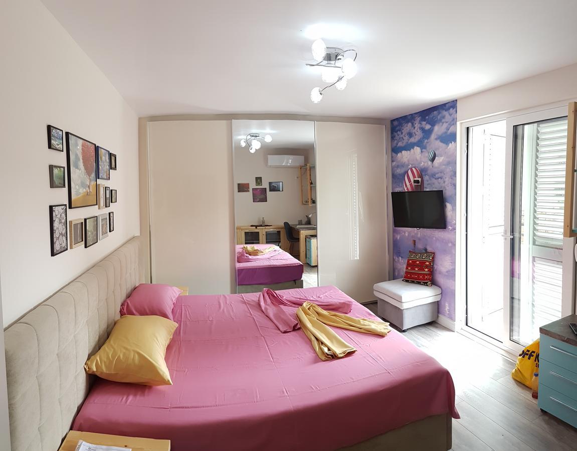 Absolute Blloku Apartment Tirana Extérieur photo