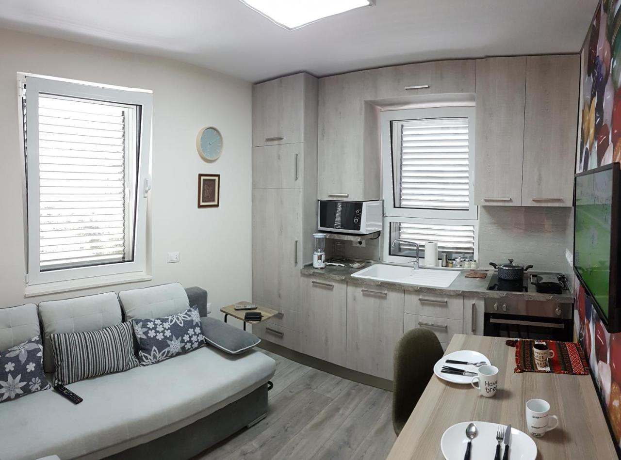 Absolute Blloku Apartment Tirana Extérieur photo